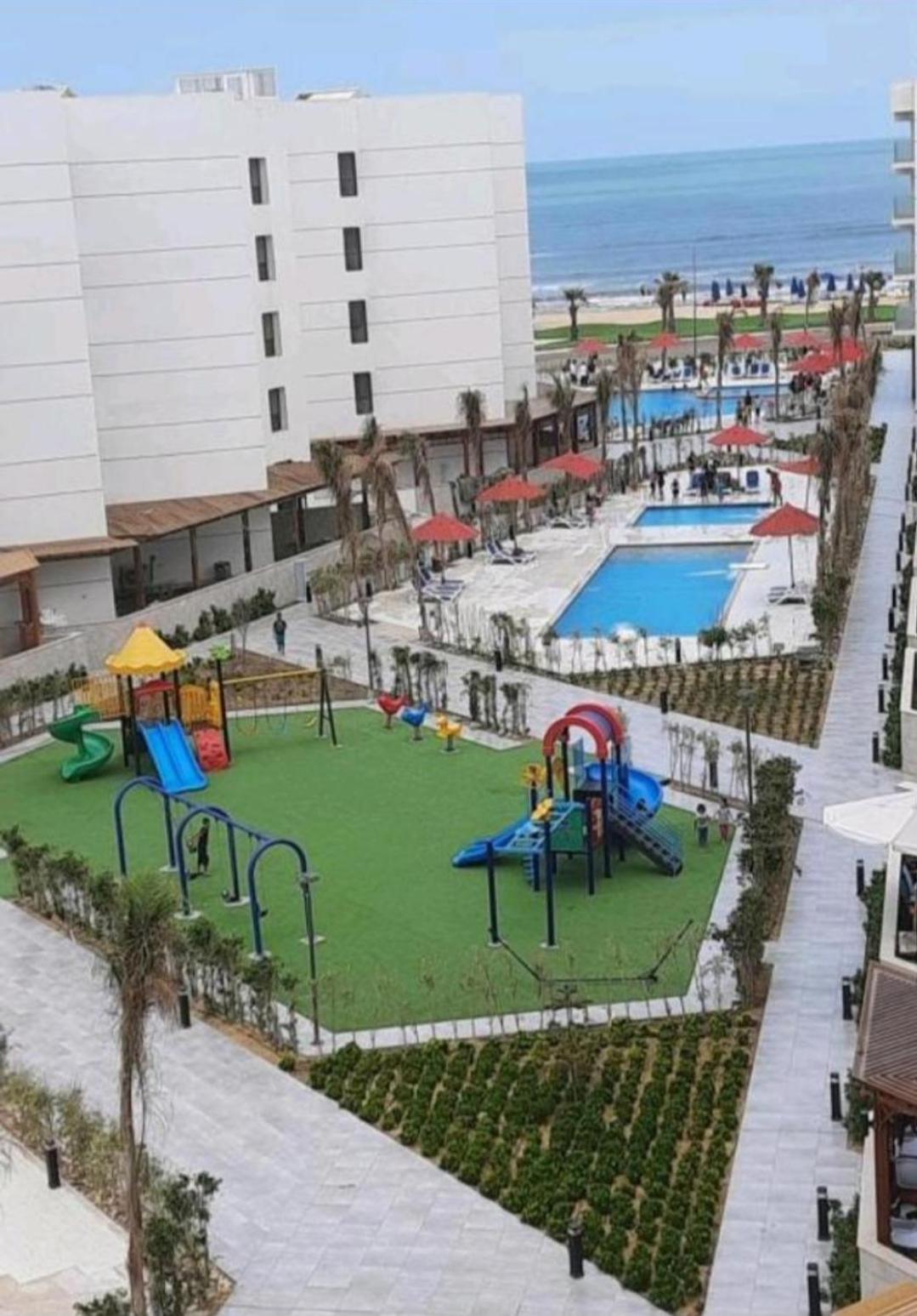 شاليه فندقي أرضي بحديقه خاصه في منتجع بورتوسعيد 'Ezbet Shalabi el-Rudi Exterior photo